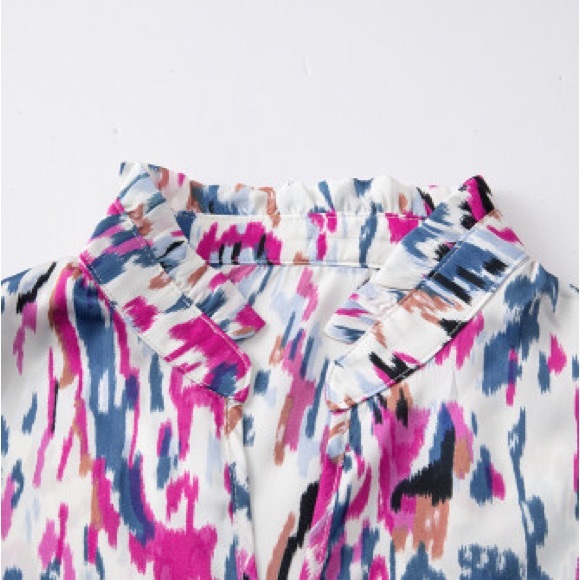 Multicolored Abstract Print 3/4 Puff Sleeve Ruffle Blouse NWT - Picture 10 of 12